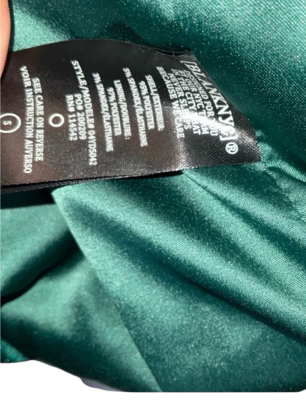 BLANKNYC Street Smart Velvet Blazer in Emerald Green Size Small